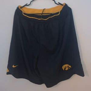 Nike Dri-Fit Men’s Dri-Fit U. Of Iowa shorts